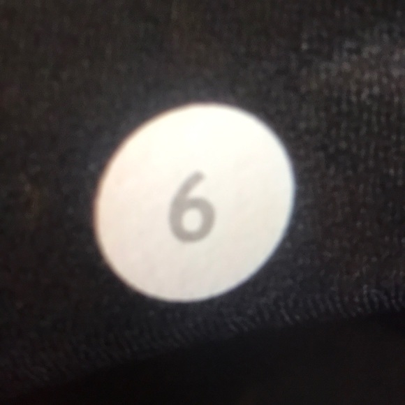 Lululemon Black camo running tights - Picture 5 of 5